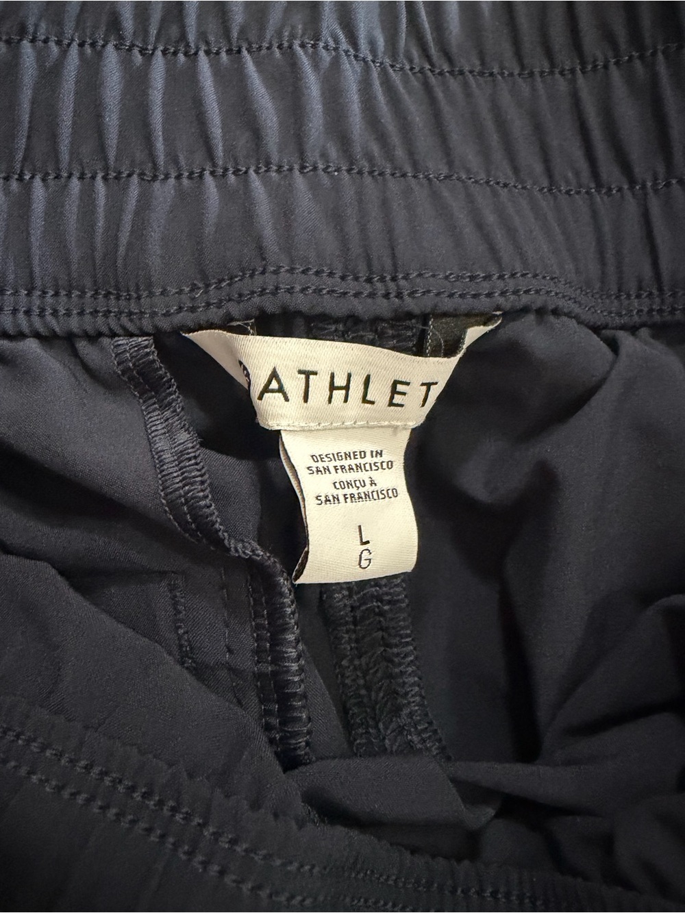 NWT Athleta Wayfind Short - Navy - Picture 10 of 10